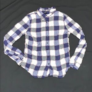 Women’s button down Small